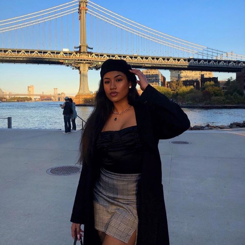 Meet your Posher, Tamia